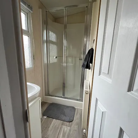 Primrose Valley - Primrose Field